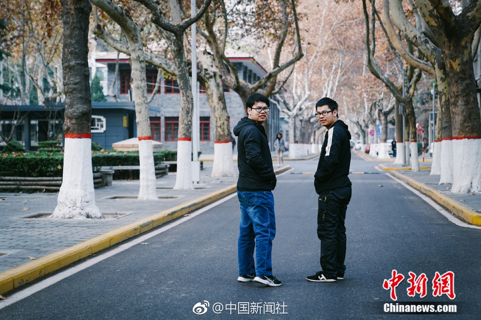 现在哪里还有桑拿服务一条龙 _ 装修服务,目前哪里还有足浴店