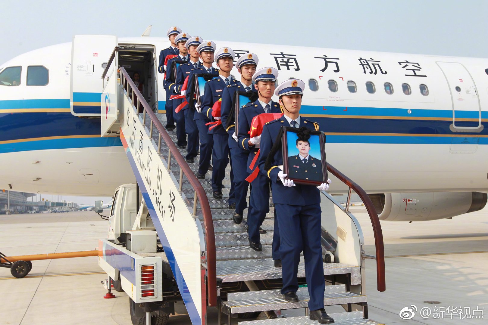 东莞塘厦大坪公园找快餐 _ 内衣ag凯发k8国际官网,东莞塘厦大坪公园图片