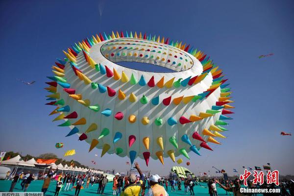 玄武哪条街有卖的 _ 博士英语,玄武区附近商场