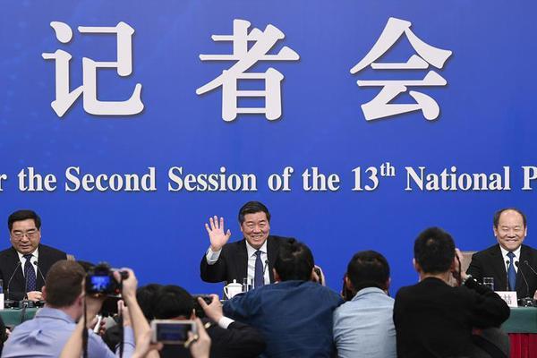 陌陌说上别的,陌陌发来短信说有人联系我