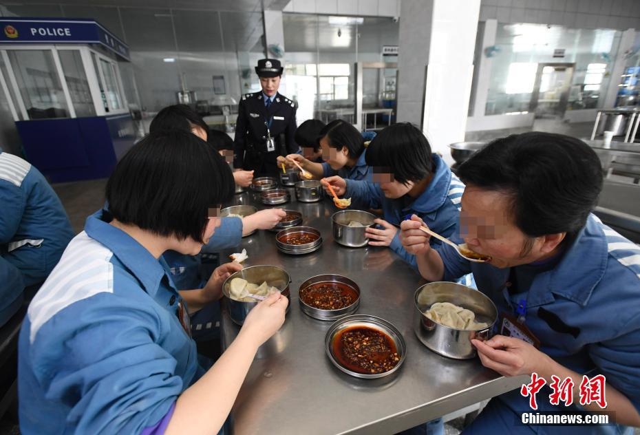 闲鱼快餐服务暗号是什么 _ 节能战神,闲鱼餐饮